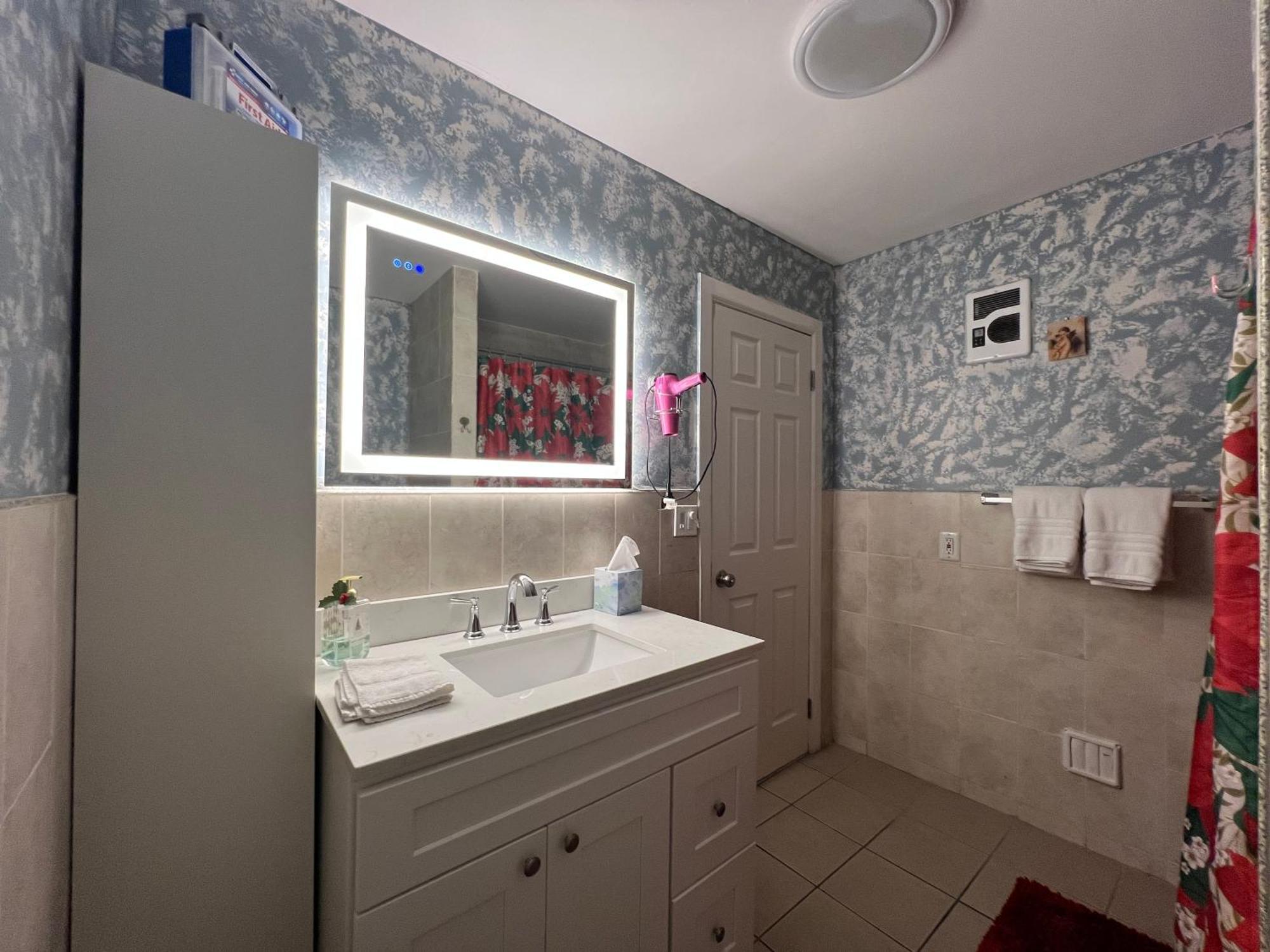 3 Bedrooms In 2Nd Floor Modern Brooklyn Home, Close To J Train New York Exteriér fotografie